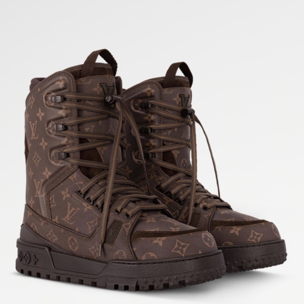 Louis Vuitton boots size 11